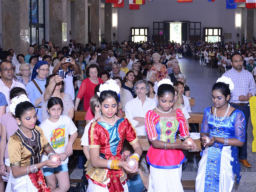 PENTECOSTE: LA FESTA DELLE GENTI ATTENTA AI PIÙ DEBOLI 