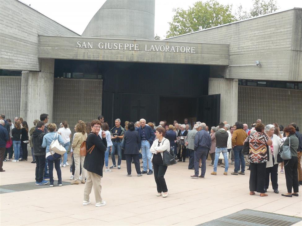 SAN GIUSEPPE LAVORATORE: SOS TETTO! 