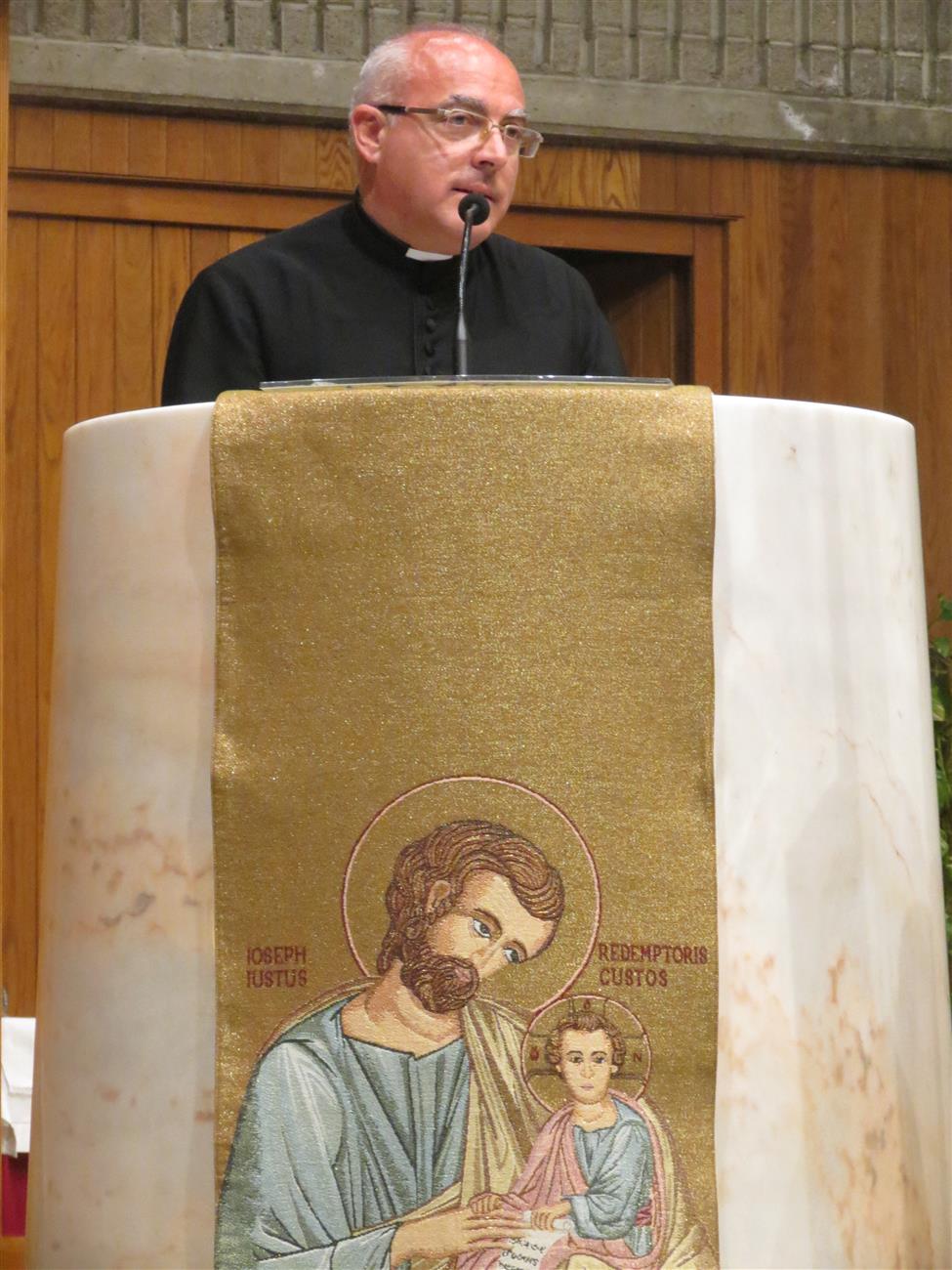 Don Luciano, Maggio: Maria ci indica la Terra Santa come un luogo di speranza